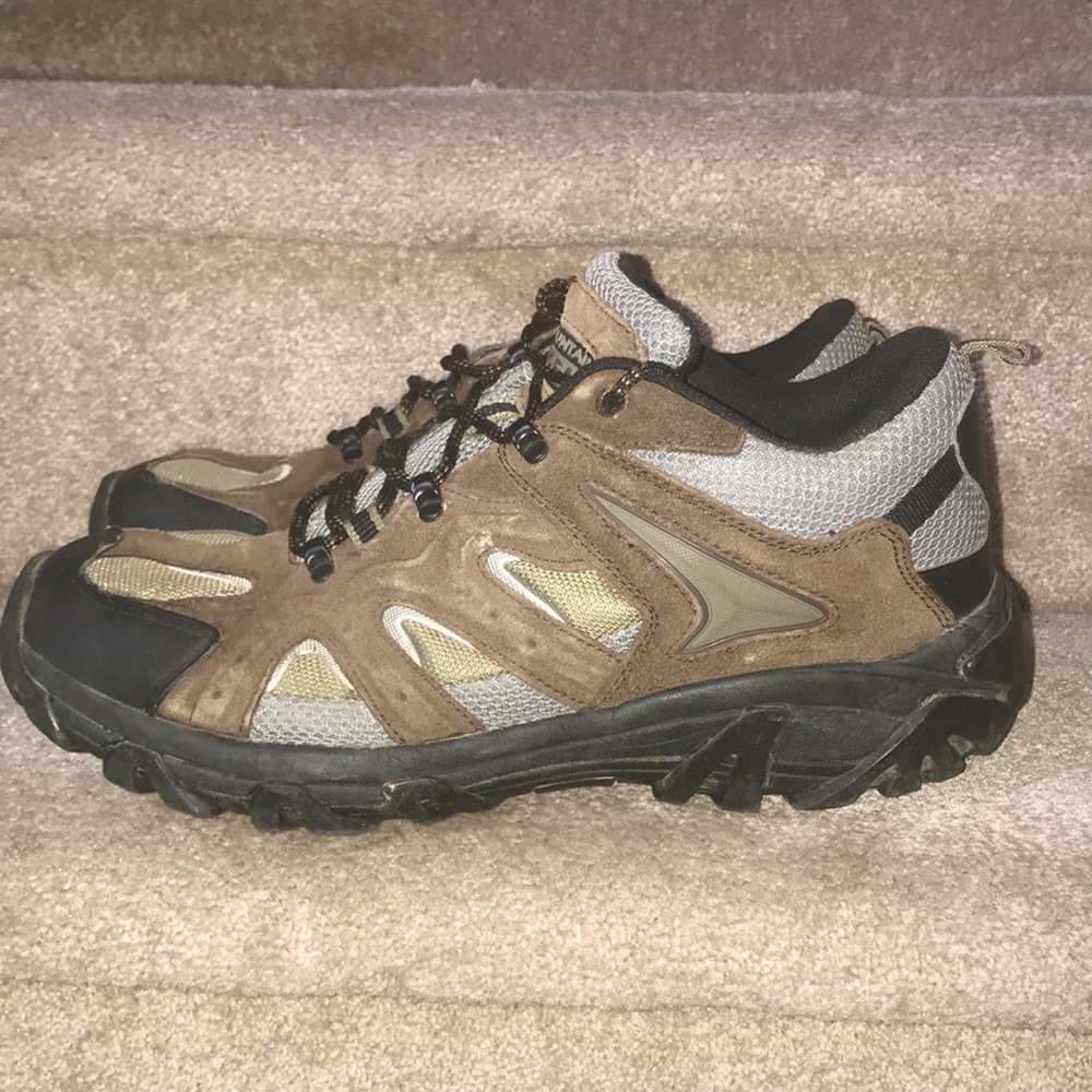 🥾 Mountain Gear Hiking Shoes ME33